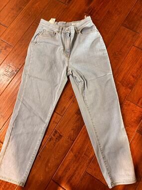 Peserico Relaxed Straight Ankle Leg Luxury Jeans.